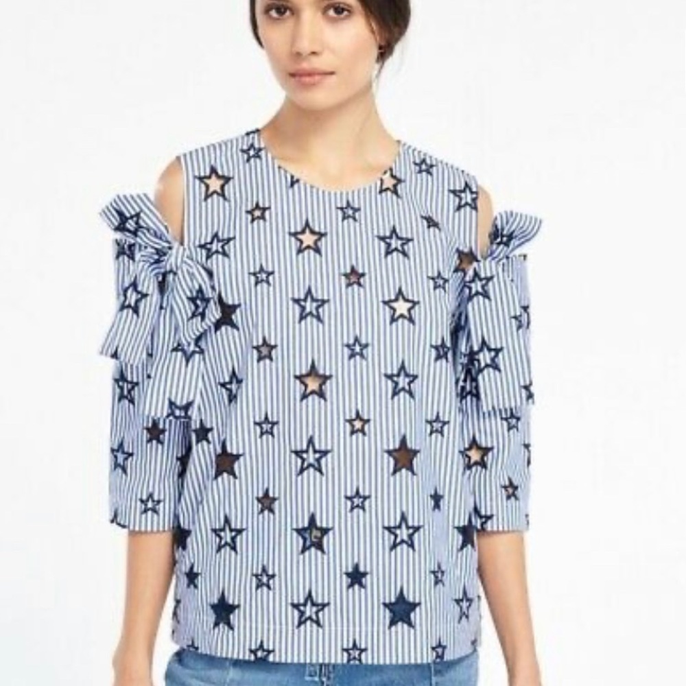 Sandro Paris Blue star cut out cold shoulder top ⭐️